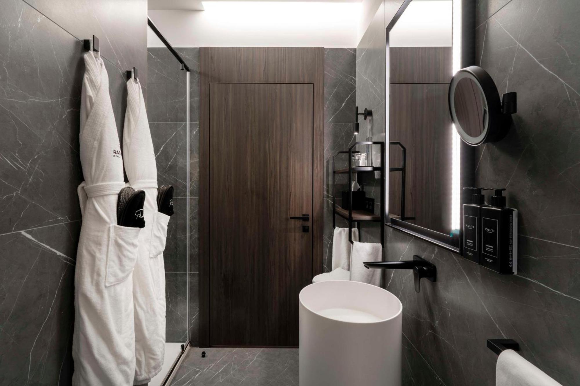 Collection Superior Room