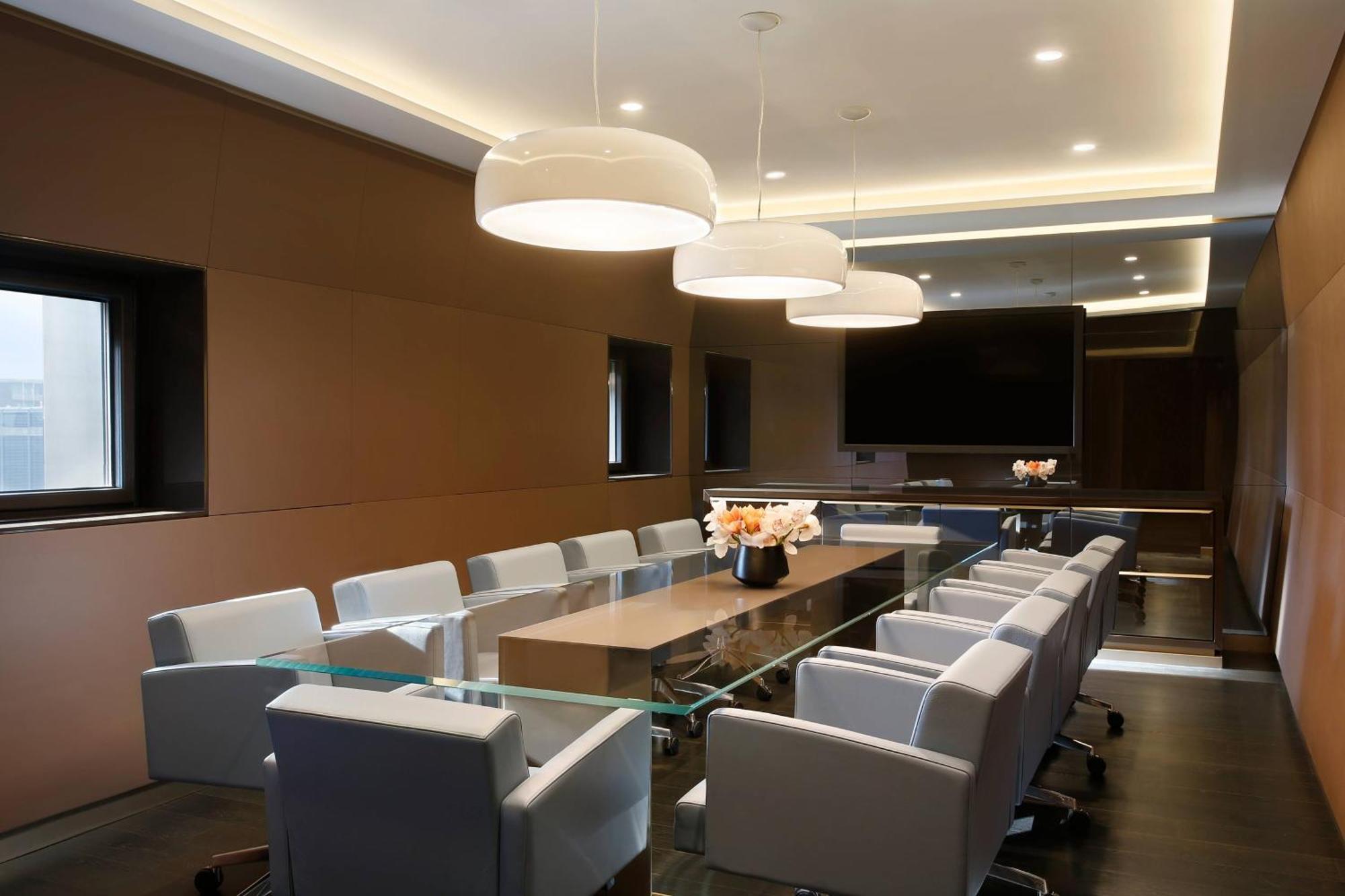 Katara Royal Suite 4 Bedroom Penthouse Suite Skyline view