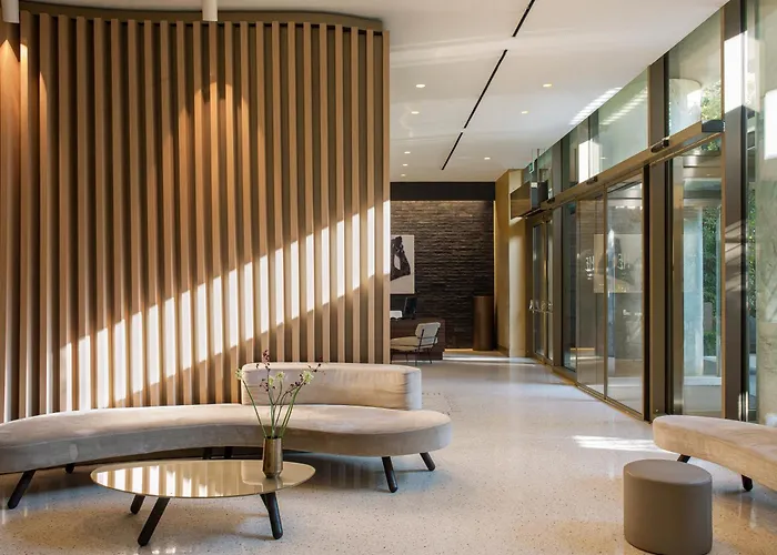 Milan 5 Star HotelsMe Il Duca